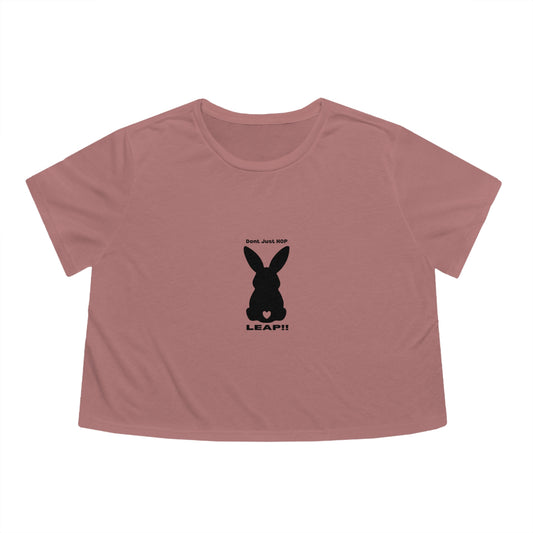 Women's Flowy Bunny Leap Cropped Tee